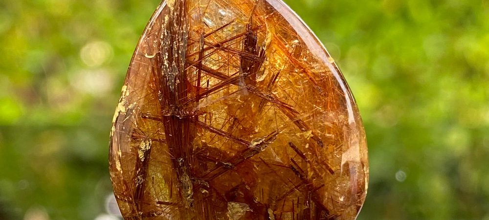 Đá thạch anh tóc nâu (Brown Rutilated Quartz)