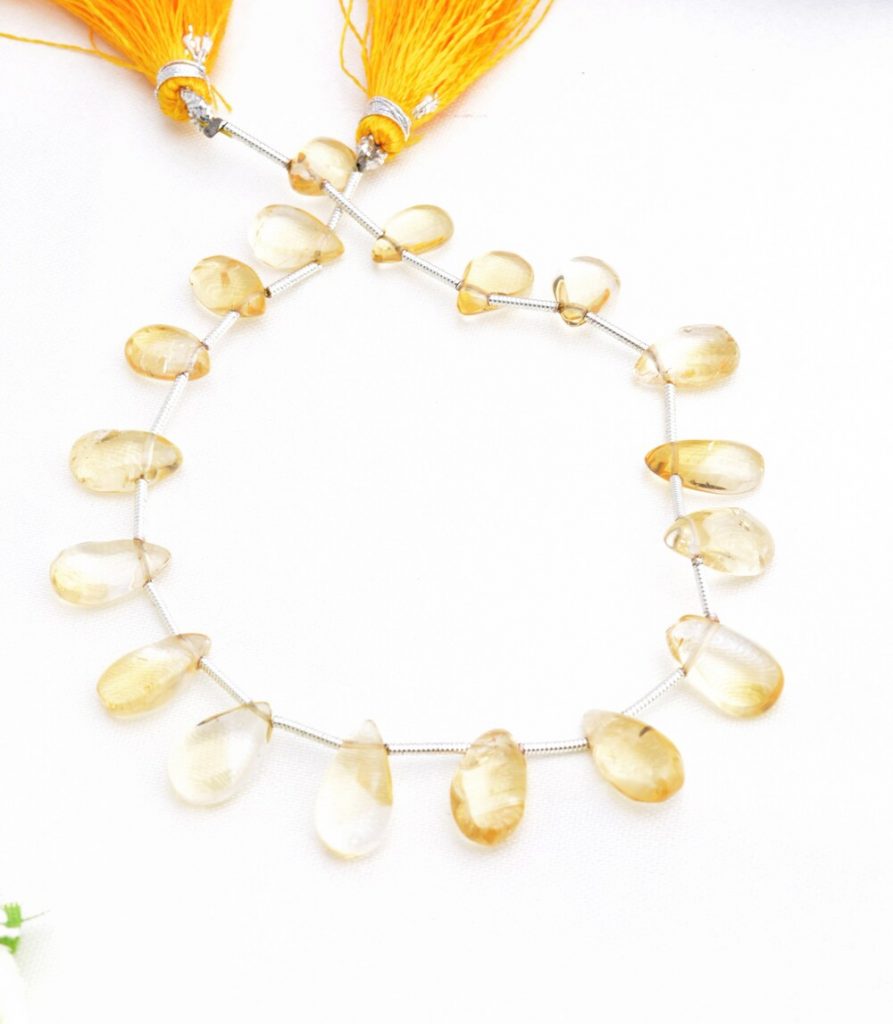 Vật phẩm phong thủy từ đá thạch anh vàng