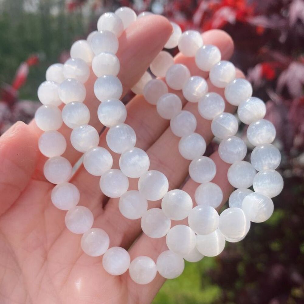 Cách phân biệt đá Selenite thật và giả